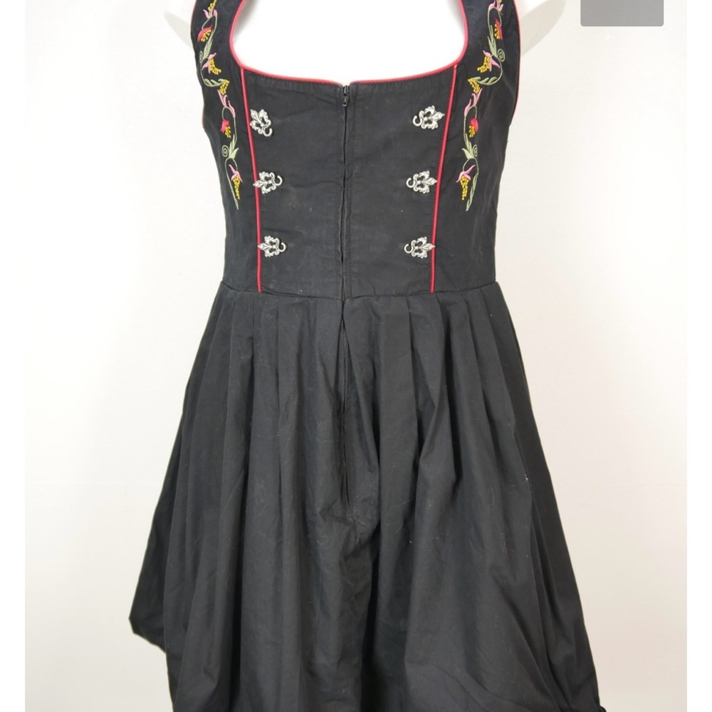 Stockerpoint vintage Dirndl size 38 baby blue red piping embroidered flowers. - Picture 2 of 2